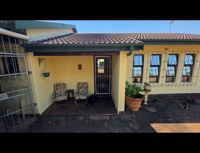4 BEDROOM HOUSE FOR SALE IN NYALA PARK